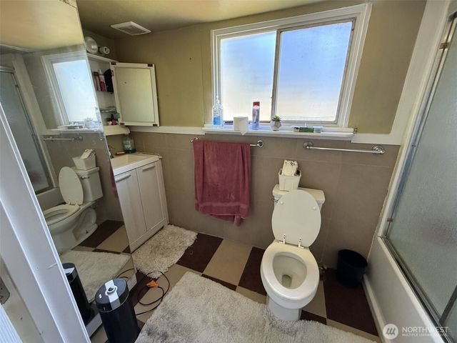 9702 22nd Avenue E, Tacoma, WA 98445