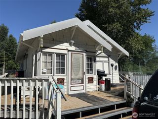 9702 22nd Avenue E, Tacoma, WA 98445