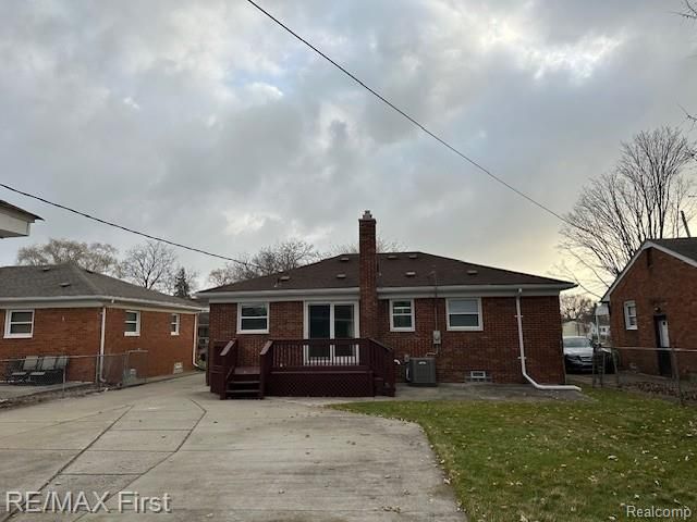 24725 Adlai Avenue, Eastpointe, MI 48021