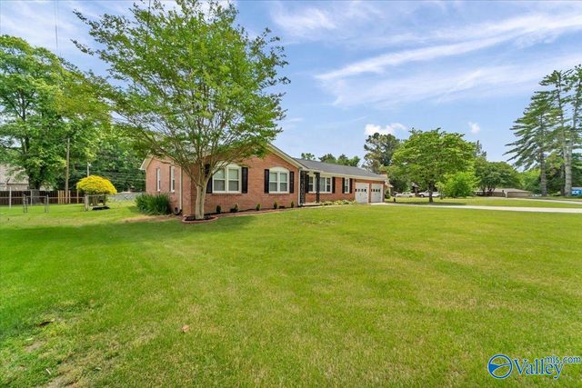306 Buckeye Street, Athens, AL 35611