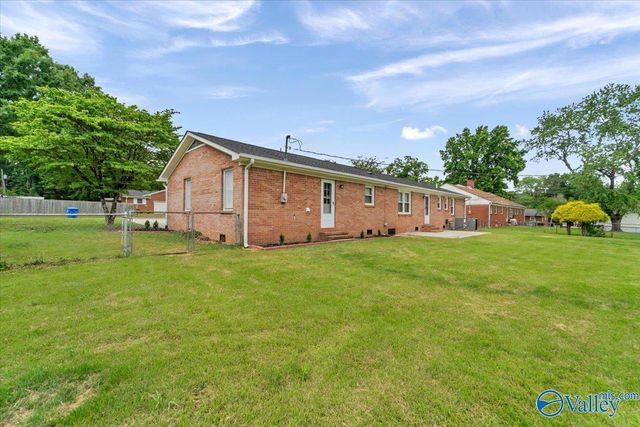 306 Buckeye Street, Athens, AL 35611