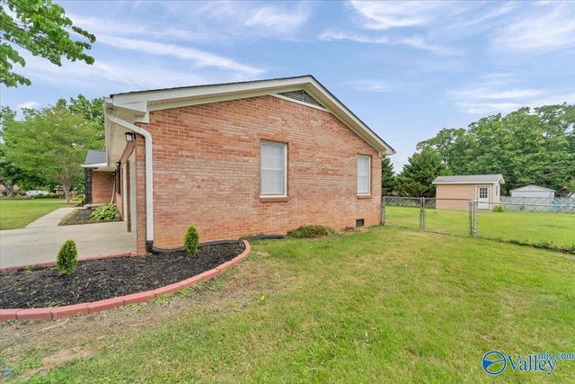 306 Buckeye Street, Athens, AL 35611