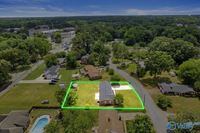 306 Buckeye Street, Athens, AL 35611