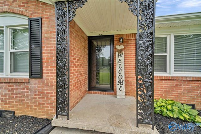 306 Buckeye Street, Athens, AL 35611