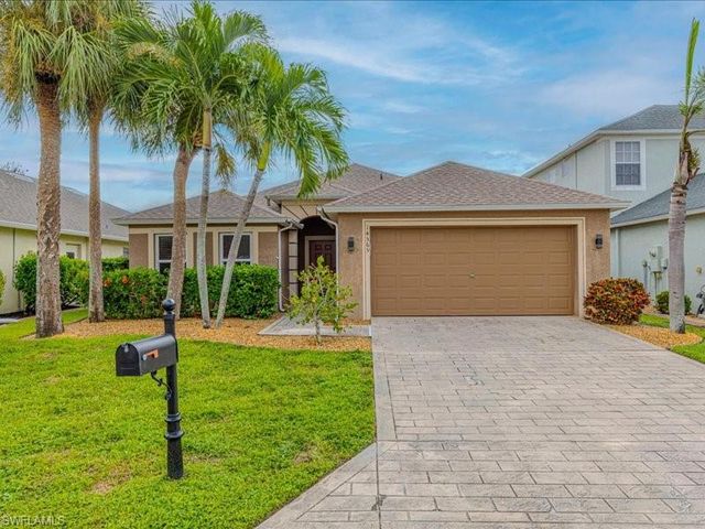 14565 Calusa Palms DR, Fort Myers, FL 33919