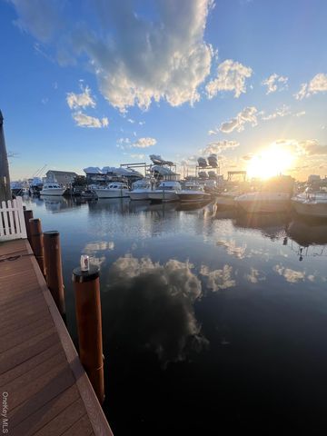 33 Central Avenue, Amityville, NY 11701