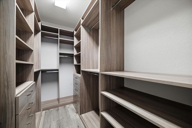 24918 Meadowthorn Crest Lane, Katy, TX 77494