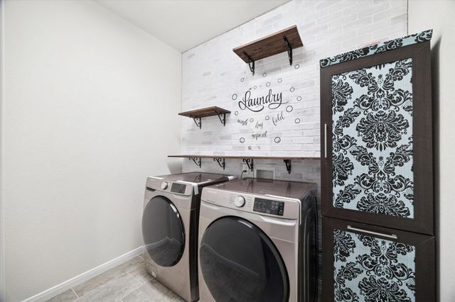 24918 Meadowthorn Crest Lane, Katy, TX 77494