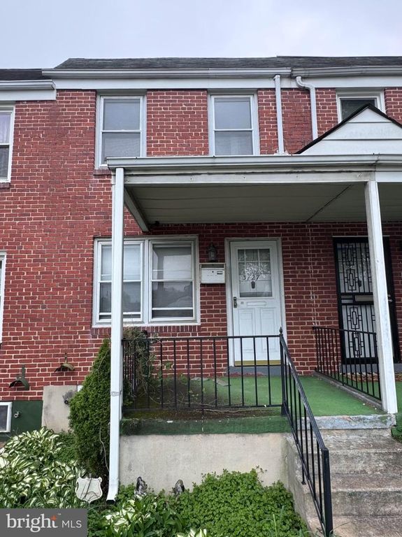 3727 MACTAVISH AVE, Baltimore, MD 21229