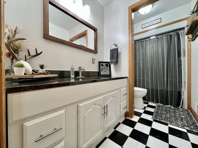 1909 S Britton ROAD, Kansasville, WI 53139