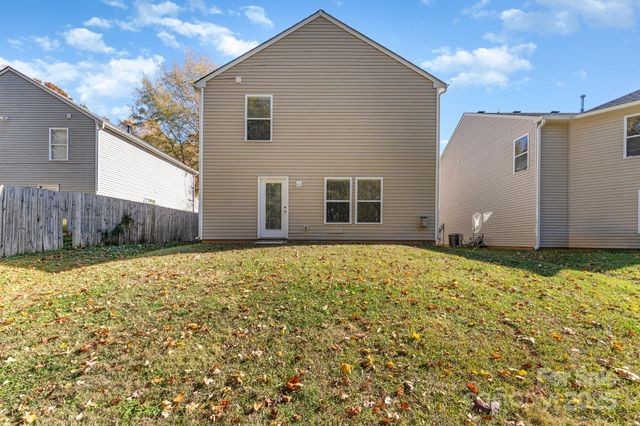 7601 Eben Drive, Charlotte, NC 28269