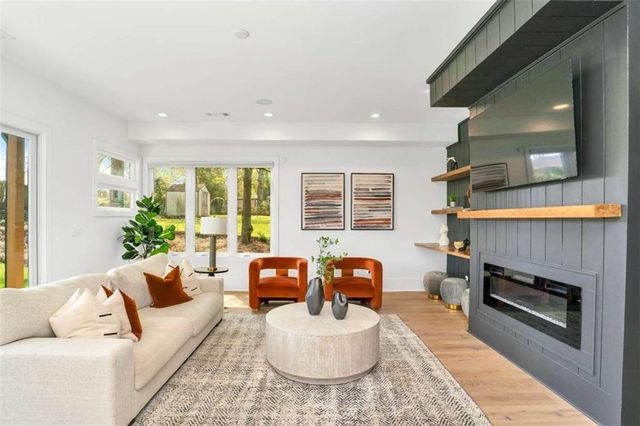 1598 Athens Avenue, Atlanta, GA 30310