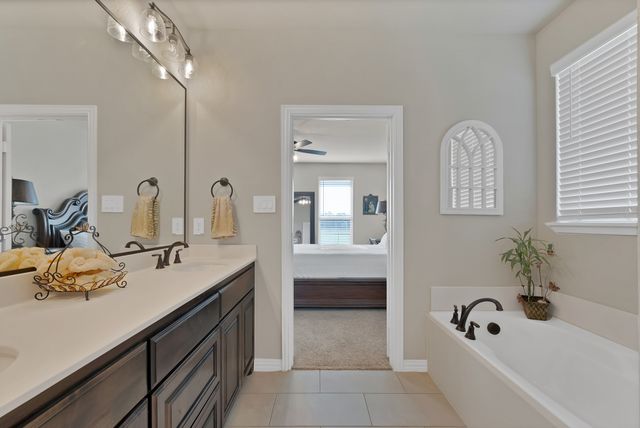 173 Stanley Lane, Poolville, TX 76487