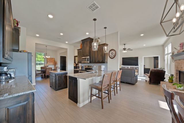 173 Stanley Lane, Poolville, TX 76487