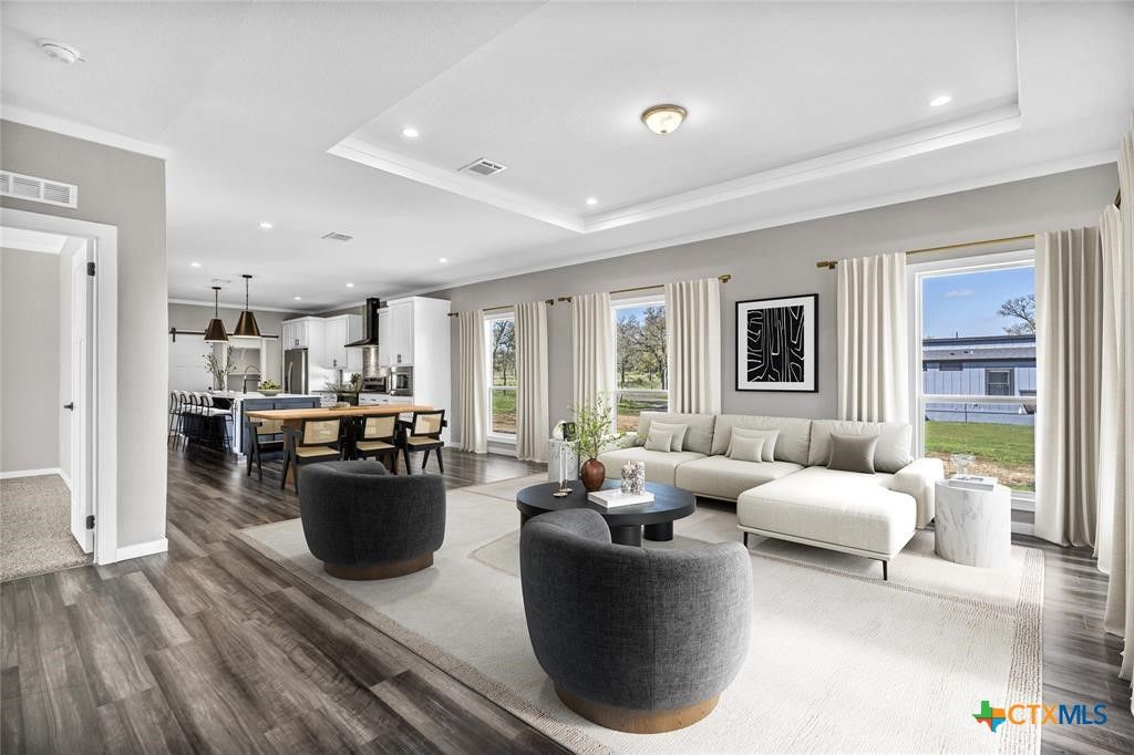 850 Chamberlin Road, Dale, TX 78616