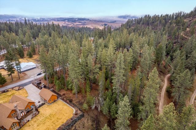270 Eagle Dr, Chewelah, WA 99109