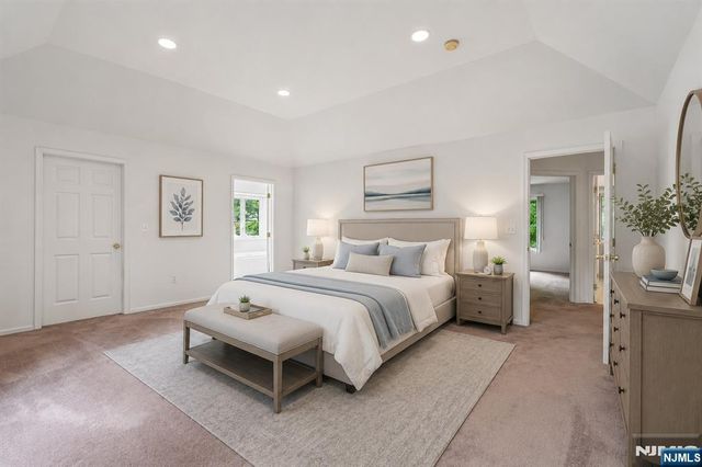 54 Church Lane, Wayne, NJ 07470