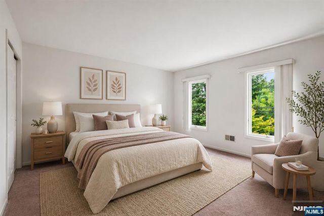 54 Church Lane, Wayne, NJ 07470