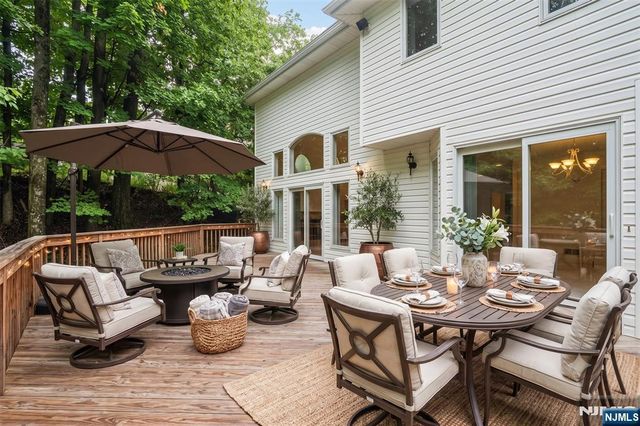 54 Church Lane, Wayne, NJ 07470
