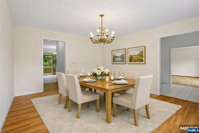 54 Church Lane, Wayne, NJ 07470