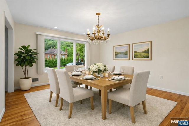 54 Church Lane, Wayne, NJ 07470