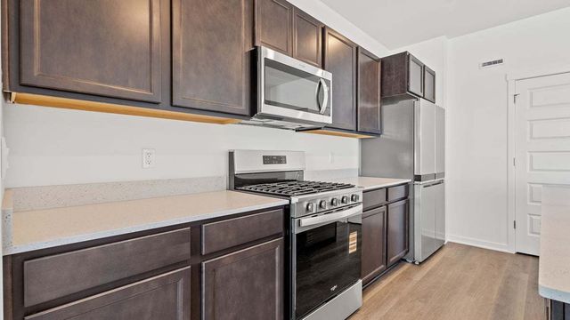 17539 W Windemere Circle, Lockport, IL 60441