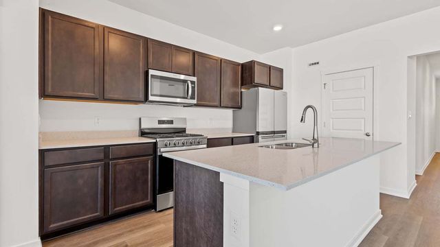 17539 W Windemere Circle, Lockport, IL 60441