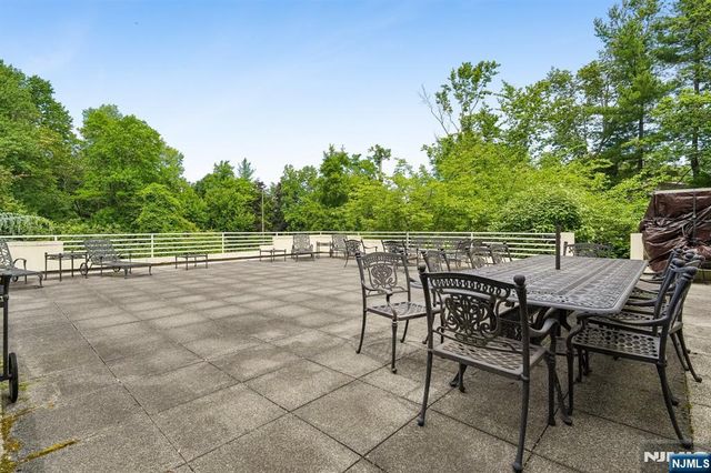 66 Adams Drive, Cresskill, NJ 07626
