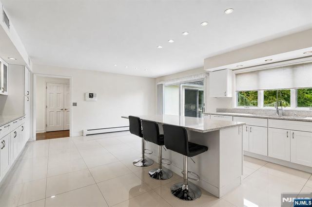 66 Adams Drive, Cresskill, NJ 07626