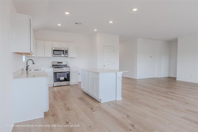 708 South Haven Drive, Noble, OK 73068
