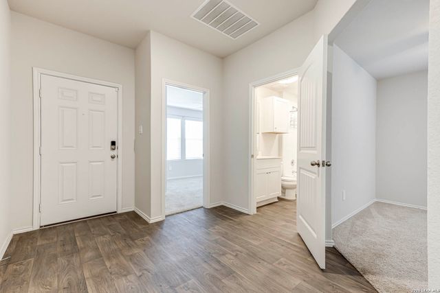 832 Indian Mallow, Seguin, TX 78155