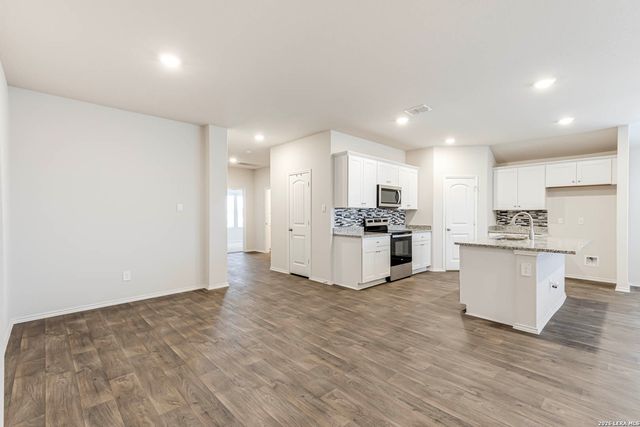 832 Indian Mallow, Seguin, TX 78155