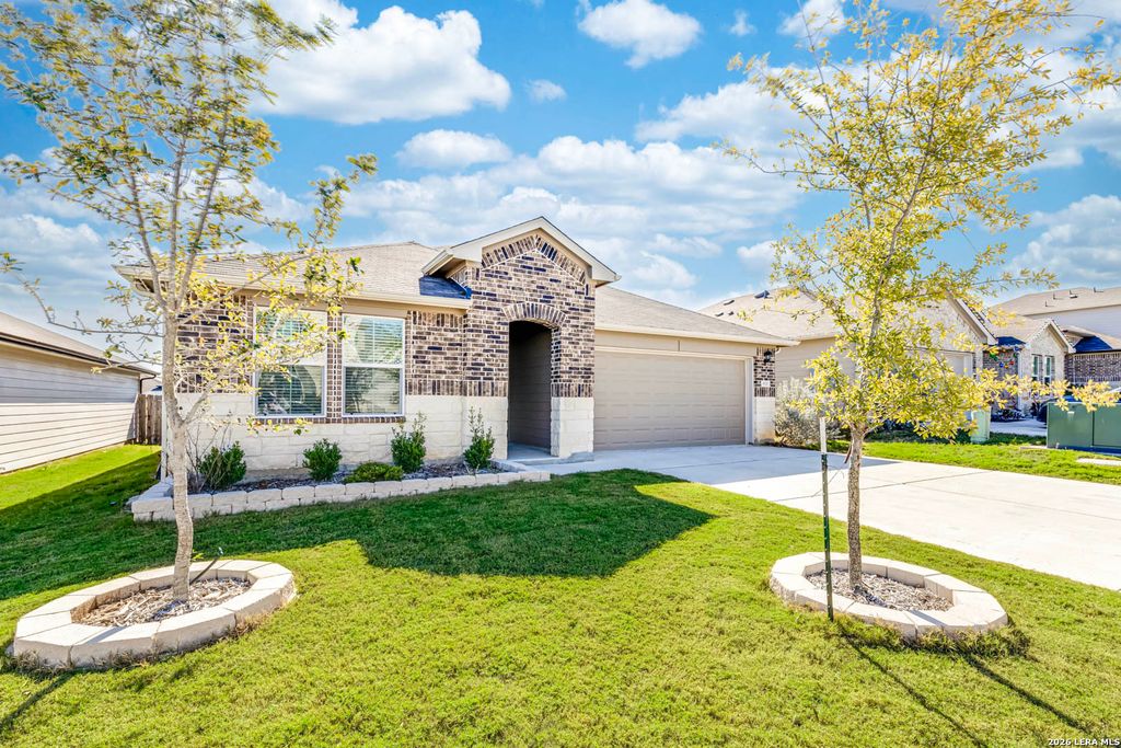 832 Indian Mallow, Seguin, TX 78155