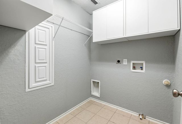 11130 Overland Trail Drive, Richmond, TX 77406