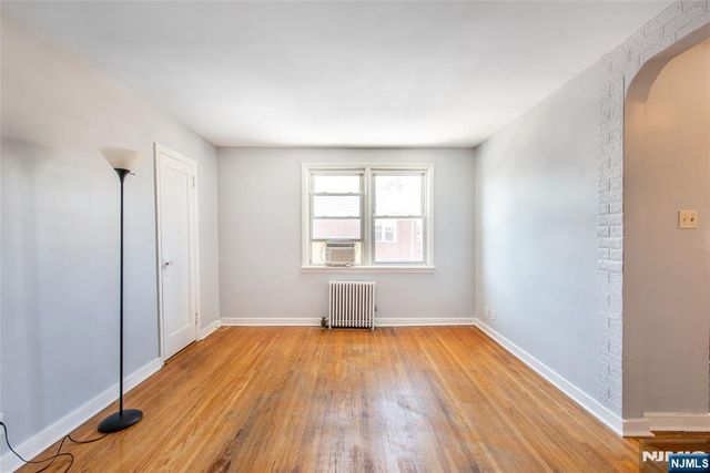 23 Carpenter Terrace 2, Belleville, NJ 07109