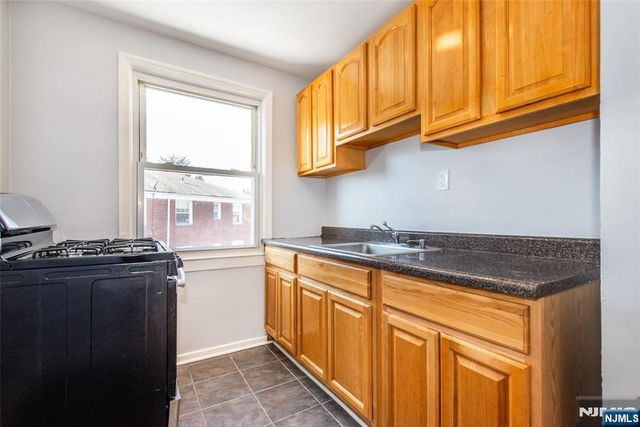 23 Carpenter Terrace 2, Belleville, NJ 07109