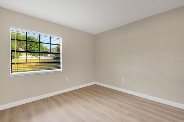 1550 N POMPANO AVENUE, Sarasota, FL 34237