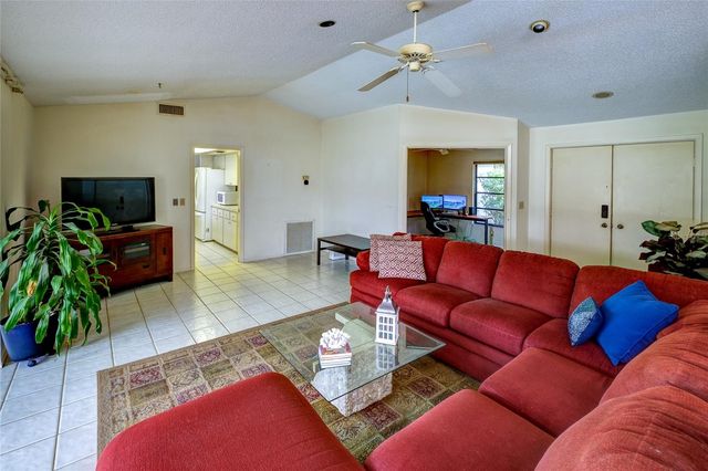 5115 EVERWOOD RUN, Sarasota, FL 34235