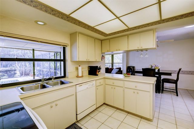 5115 EVERWOOD RUN, Sarasota, FL 34235