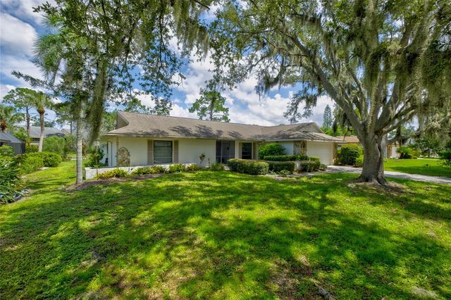 5115 EVERWOOD RUN, Sarasota, FL 34235