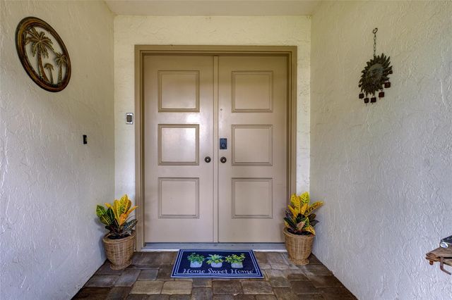 5115 EVERWOOD RUN, Sarasota, FL 34235