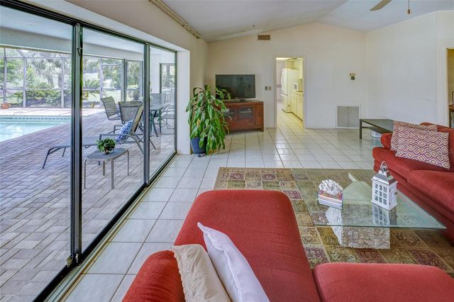 5115 EVERWOOD RUN, Sarasota, FL 34235