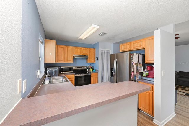 143 LAUREL RIDGE AVENUE, Ocoee, FL 34761
