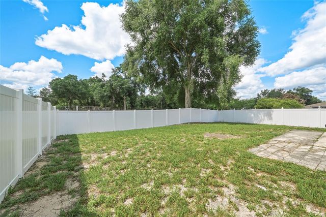 143 LAUREL RIDGE AVENUE, Ocoee, FL 34761