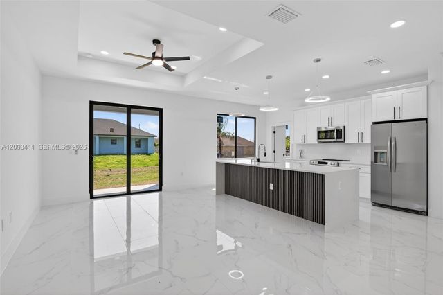 312 Rand Ave., Lehigh Acres, FL 33974