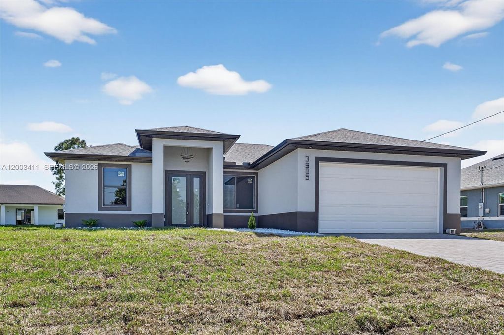 312 Rand Ave., Lehigh Acres, FL 33974