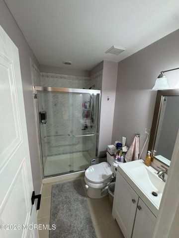 37 N Gable Court, Matawan, NJ 07747