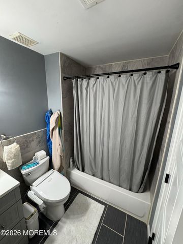 37 N Gable Court, Matawan, NJ 07747