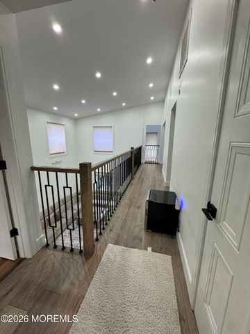 37 N Gable Court, Matawan, NJ 07747
