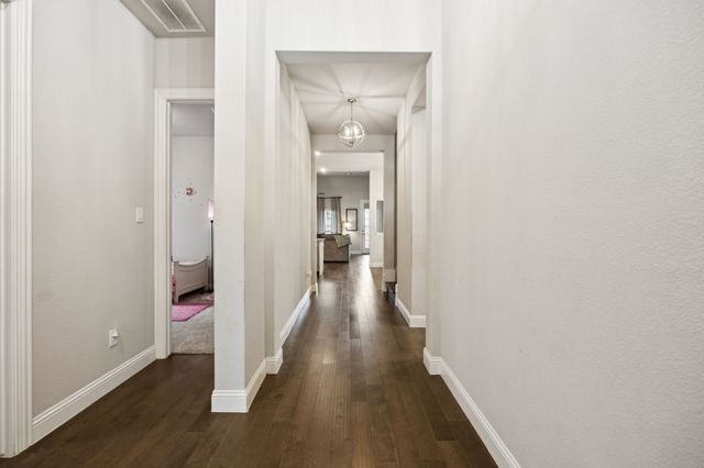 2012 Summer Sky Lane, Mansfield, TX 76063